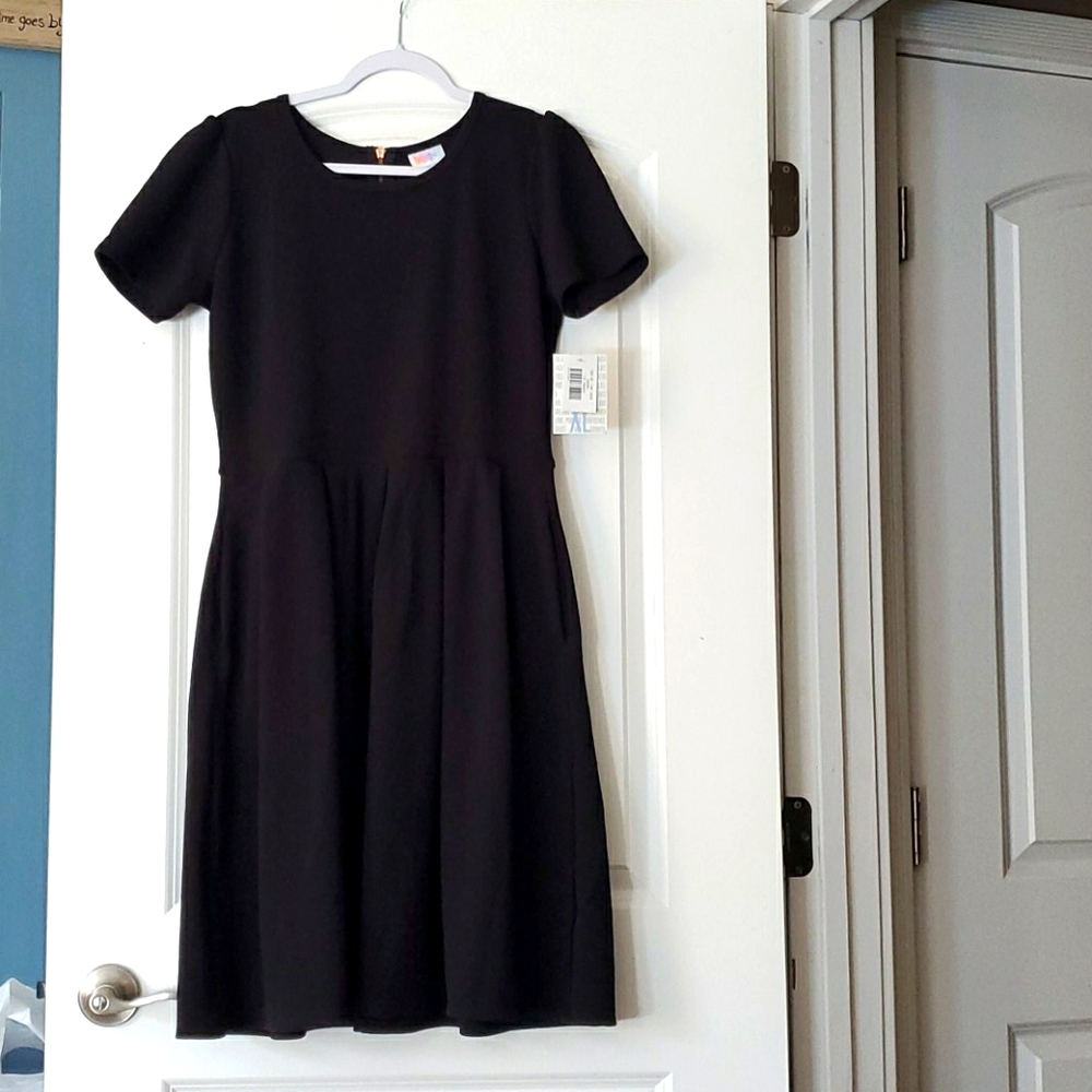 LulaRoe black pocket dress